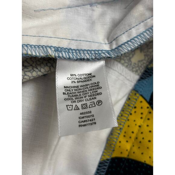 ANN TAYLOR FACTORY Size 10 Lemon Print Shorts Signature 5" Inseam - Picture 6 of 6